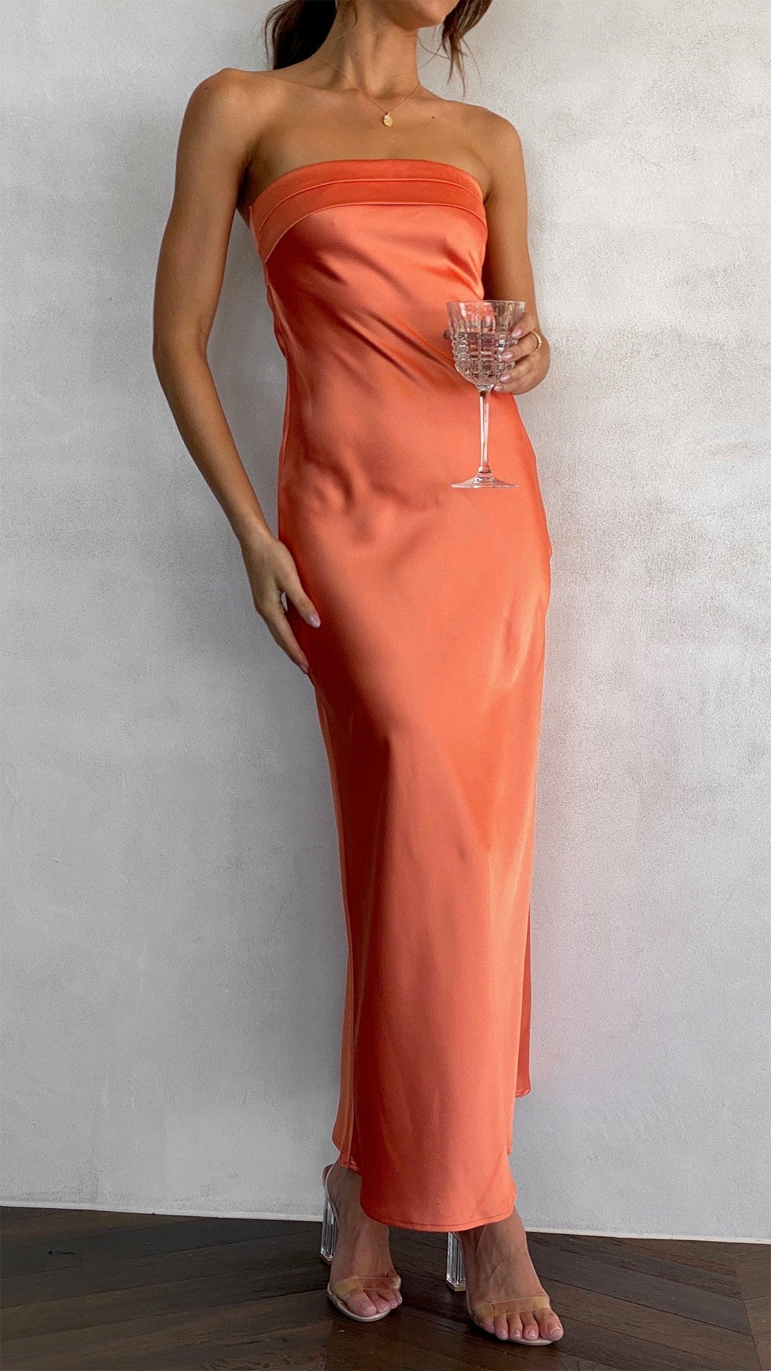 Dames Elegante Off Shoulder Satijnen Maxi Jurk