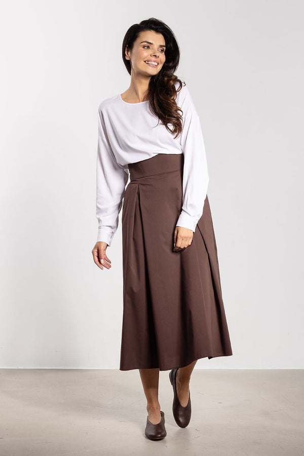 Skirt awama alternate view